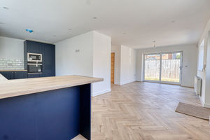 Kitchen/Diner/Lounge- click for photo gallery